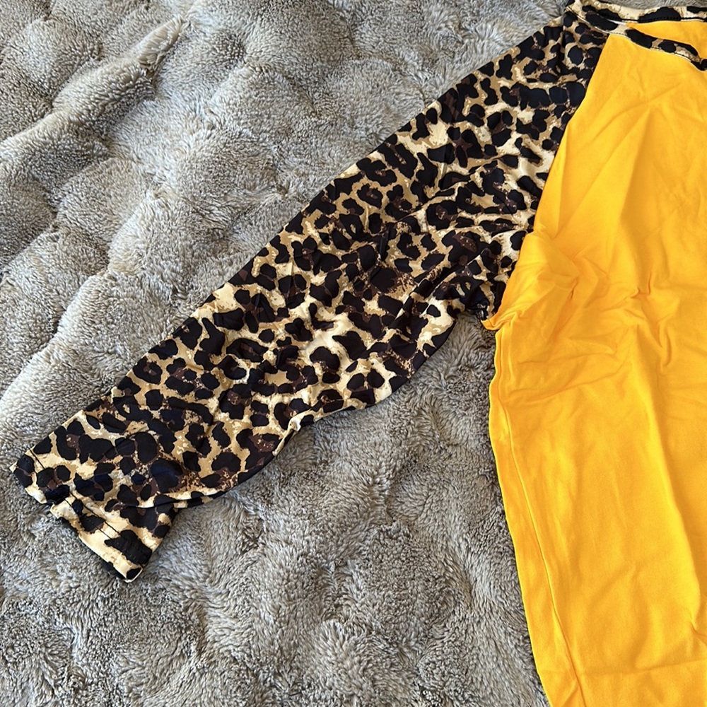 Mustard Yellow Long Sleeve Top - Picture 4 of 5